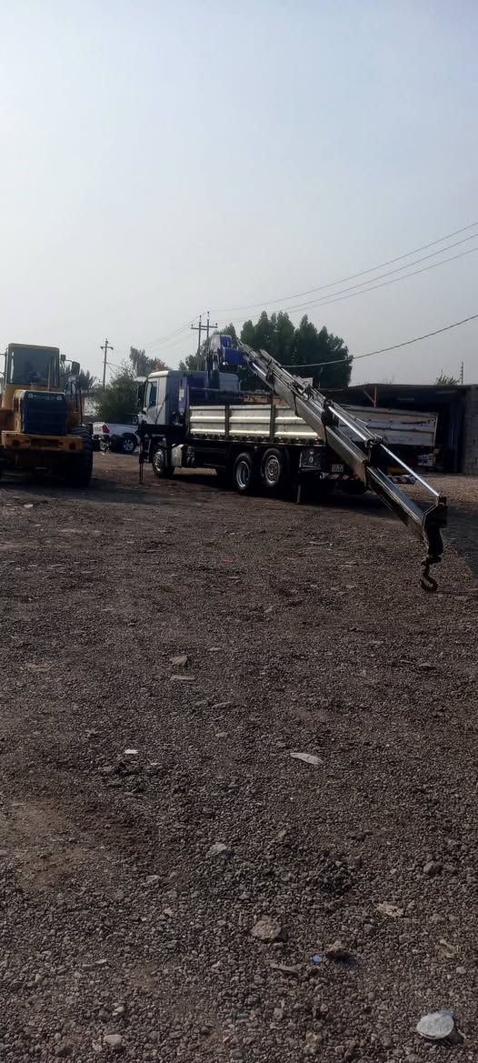 اسلام عليكم كرين اكتروز فو مواصفات كامره حساس موديل 11 كرين 17طن 5سلايت عرجه 12 نمره ريتادر 5طكات للاستفسار الاتصال على الرقم ***********/***********
