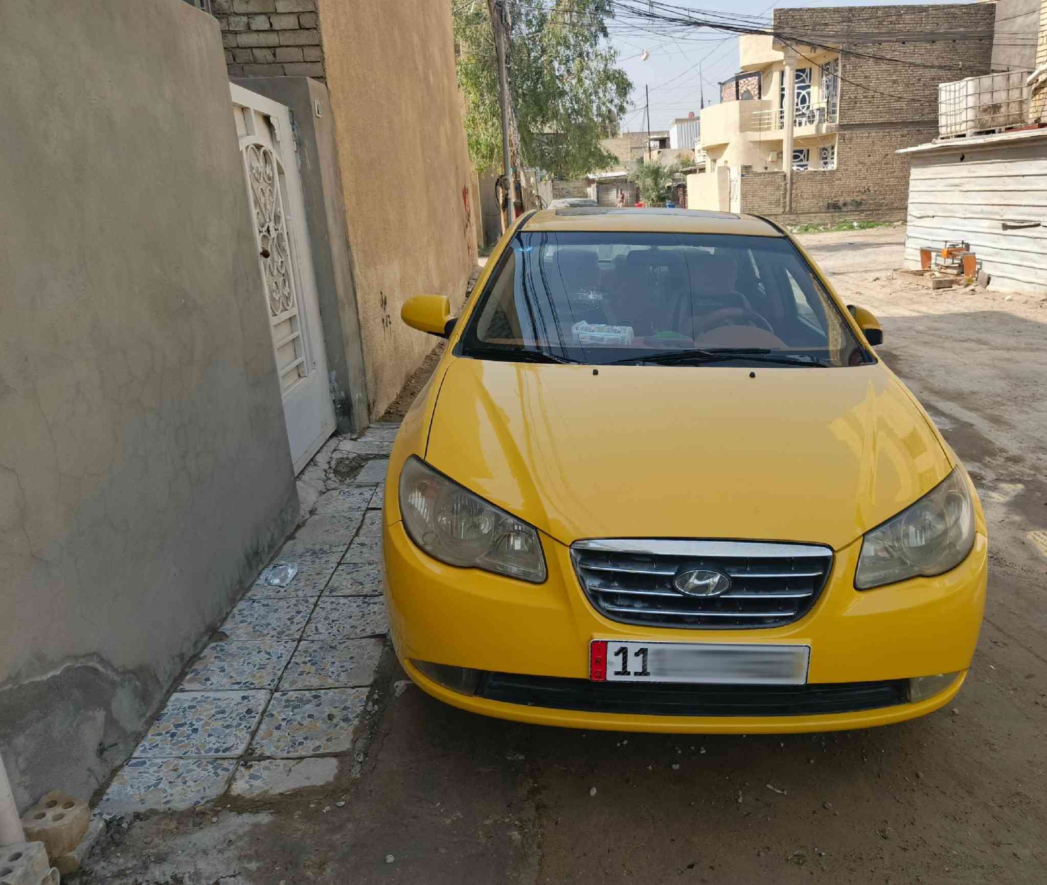 السلام عليكم النترا مديل ٢٠٠٩ وارد امريكي محرك ٢٠٠٠ كير محرك خير من الله زوج تاير امامي جديد ولورا انضاف تبريد ثلج بسمي تحويل مباشر سعر ٩٠ وبيها مجال بسيط مكاني بغداد زعفرانيه شارع الكهرباء 
رقم ***********
