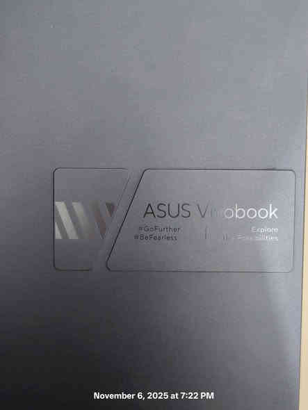 لاپتۆپێکی زۆر بەهێز پڕۆسێسەرێکی 
ئیجگار بەهێزی لەسەرە 
لاپتۆپەکە هێجگار خاوێنە تەنها 70جار کاراوەبە شەحنەوە!
پاتری ڕیپۆرتی 96٪

ASUS VIVOBOOK 16X
Cpu: Core i9 - 13900H (🌶️20core)
Ram: 16 DDR5 
Hard: 1 TB SSD NVME 🥱
Gpu: RTX 4060 8G 🦦
Display: 16.0" WUXG 120hz😱
Battery report: :96%
70 times got charged

***********
نرخ میلون و 350 هه زار 
گەیاندن بەردەستە 🚕 حلبجة
