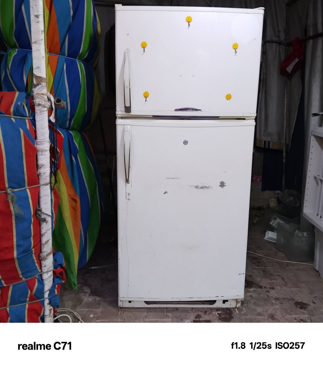 حجم كبير ثلج ،السعر ٢٥٠,,***********

