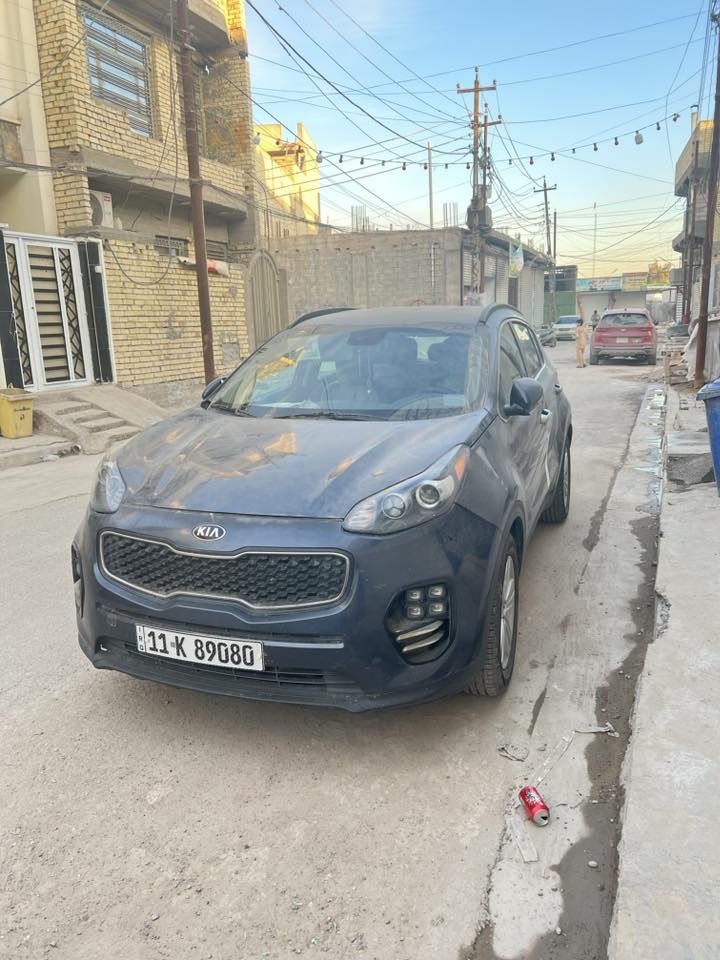 سبوتج 2018 LX بيع أو مراوس 
وارد أمريكي حادث جدآ بصيط صور الحادث مرفقه

اشاير با المري مري شفط

تبريد ثلج

حساس امامي حساس خلفي
محرك 2400gdi
دفع رباعي AWD
ثلاث انضمه قياده ايكو و نورمل و سبورت
 نضام نزول منحدرات
تشغيل سويچ 
مقاعد مخمل بلاديات
شاشه أندرويد و ابل كار بلي
ماشيه 70miالف 
رقم بغداد        السعر 155و بيه مجال جدآ بسيط
مكان السياره بغداد 
***********رقم الهاتف 
موجود واتساب
