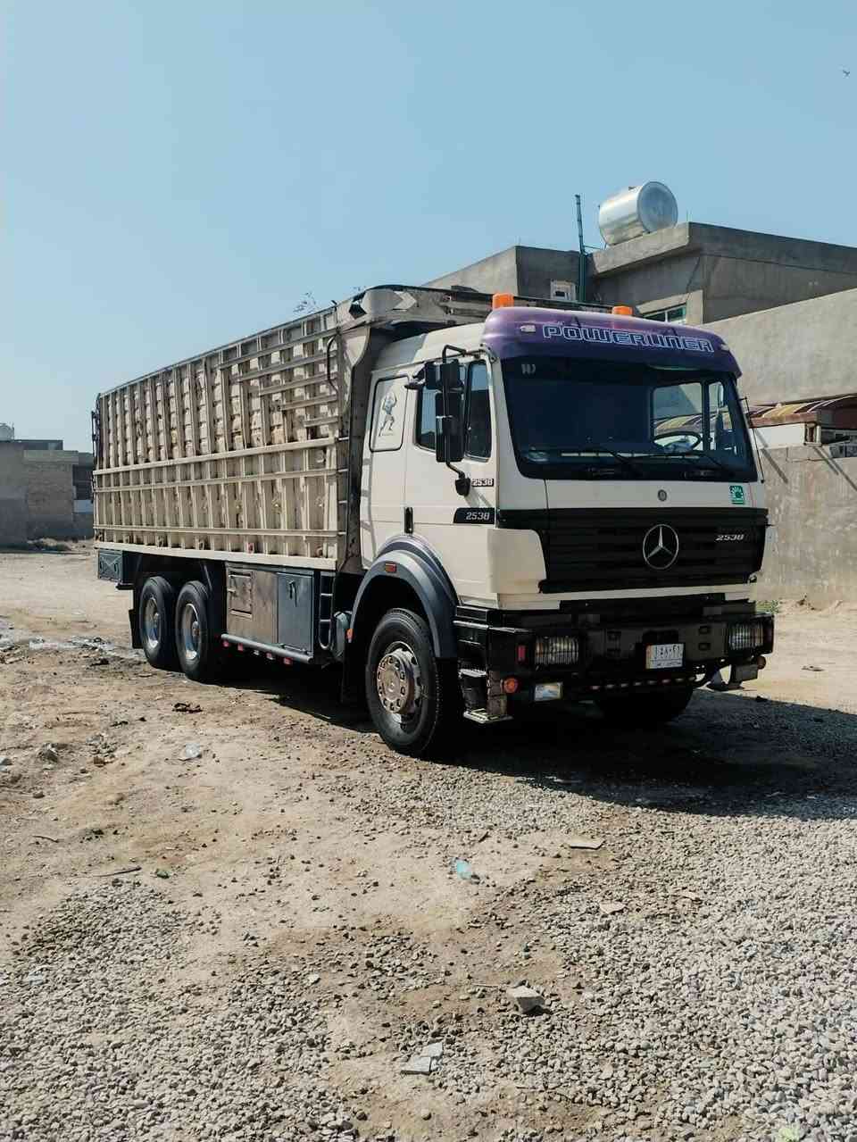 سلام عليكم للبيع البي كرواتي موديل 92 شاصي مجموعةكرواتي طويل بلادي 25 38.محرك جديد بلاد سيارة تخم تاير جديد تبريد قمارة بلدية ***********
