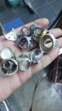 فضه كسر مكاني الكاظميه اعلى سعر ابيع ١١٧ غرام  ٠٧٧٠٥٤٠٠٨٩٤