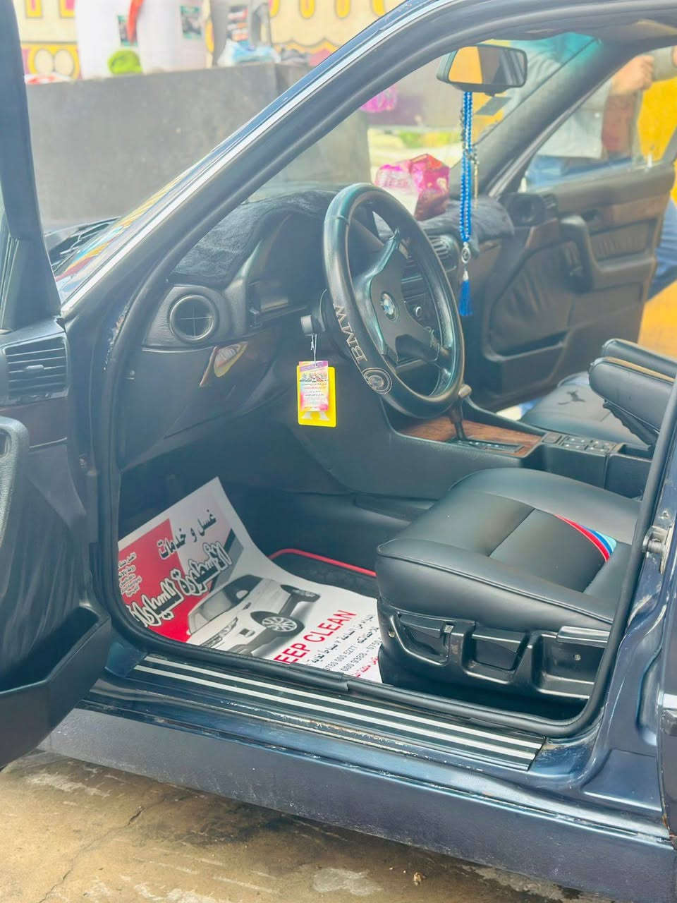 للبيع: BMW 525 (مسكر عدل) - موديل 1991
السيارة جاهزة من كل نواحيها وما محتاجة أي مصاريف، مواصفات النظافة والترتيب:
​الكيان والنظافة: السيارة بصبغ نظيف جداً (مسكر عدل)، موديل 91.
​الأوراق: باسمي والسنوية والهزة جديدة (جاهزة للتحويل).
​الميكانيك: صدر جديد بالكامل، تخم تاير جديد.
​التبريد: تبريد "ثلج" ومنظومة ممتازة.
​الكهربائيات: * سنتر لوك جديد.
​نوافذ كهرباء (4 جامات).
​ميزة تصعيد الجام تلقائياً مع القفل.
​لايتات زينون قوية.
​الداخلية: كشنات M5 أصلية وداخلية نظيفة جداً.
​السعر: [٥٨] (بيها مجال للشراي الطيب)
المكان: [الفلوجة]
للتواصل: [***********]
