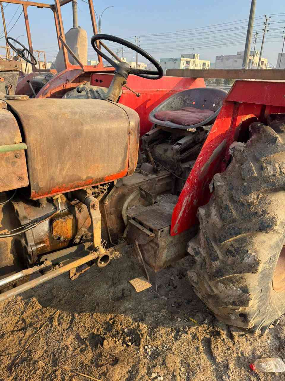 السلام عليكم مكينه عنتر للبيع كير مكينه جديد تخم تاير بريك دهن باور مكينه جاهزه جهاز شغال ***********
