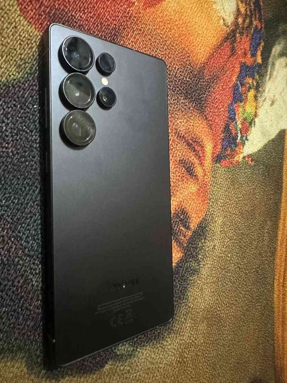 سامسونج الترا S25  ذاكره 256
جهاز جديد مستعمل صار اسبوعين من انفتح من الكارتونه جديد بطاريه فول نظافه فول ما بيه اي خلل او شخط مكاني مدينه الصدر *********** سعر١٣٥٠ بي مجال حك جيه
