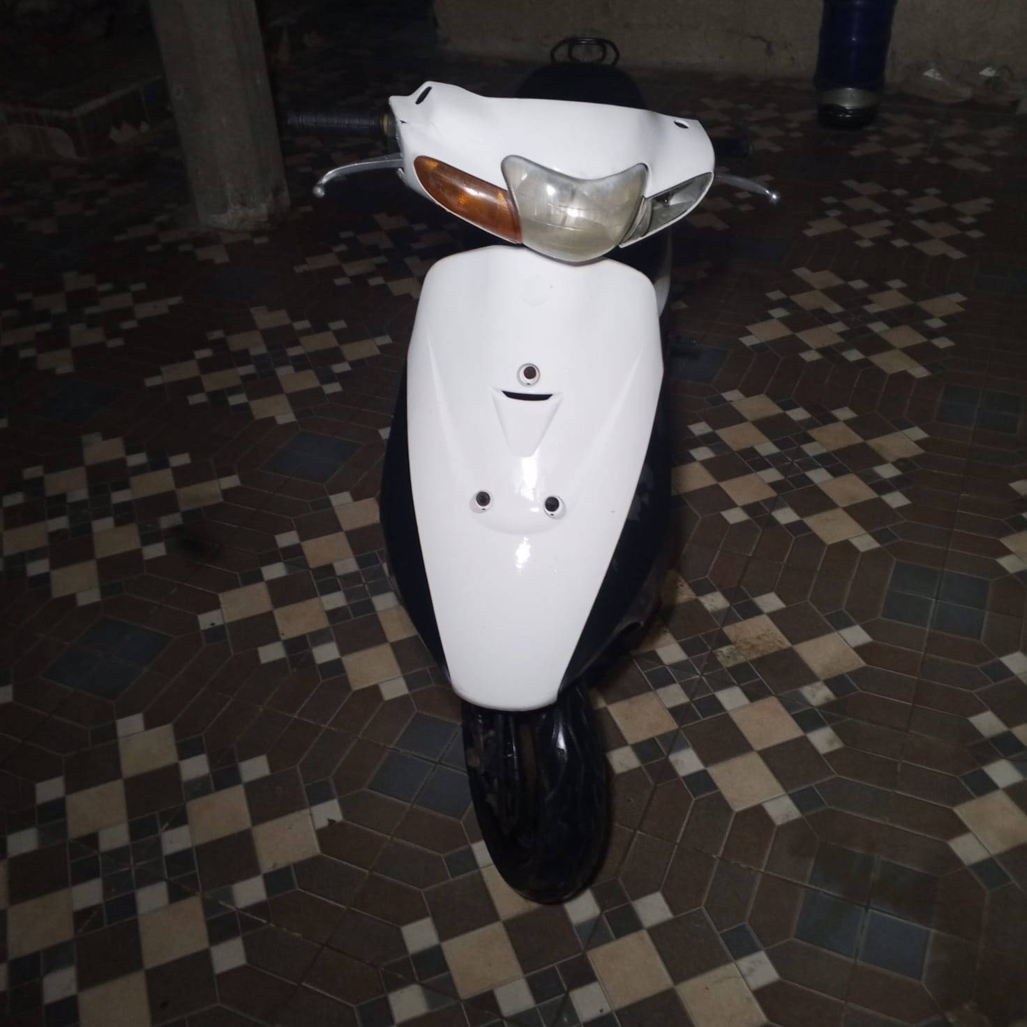 سلام عليكم دراجه سو سوكي ياباني 60خبط دراجه اتخبل اشاير اكلوب امامي بك لايت تخم تاير كهربائيات كله شغاله سلف هندر دراجة عوزه باتري 
المكان بابل بكرلي السعر 325وبيه مجال


**إذا كنت صاحب هذا الإعلان وتريد حذفه لأي سبب، رجاءا أرسل رسالة إلى الدعم الفني**