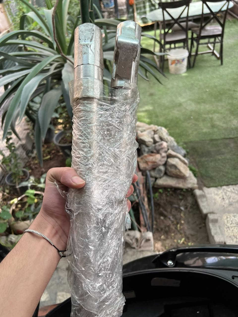 صدر رياضي. مال جي تي ار. وثعلب. ويمكن يرهم سكنس. مستعجل على بيعته مكفول من الطسة وكعدته عل دراجة. تخبل. يعليها. مكاني بغداد البياع ***********
