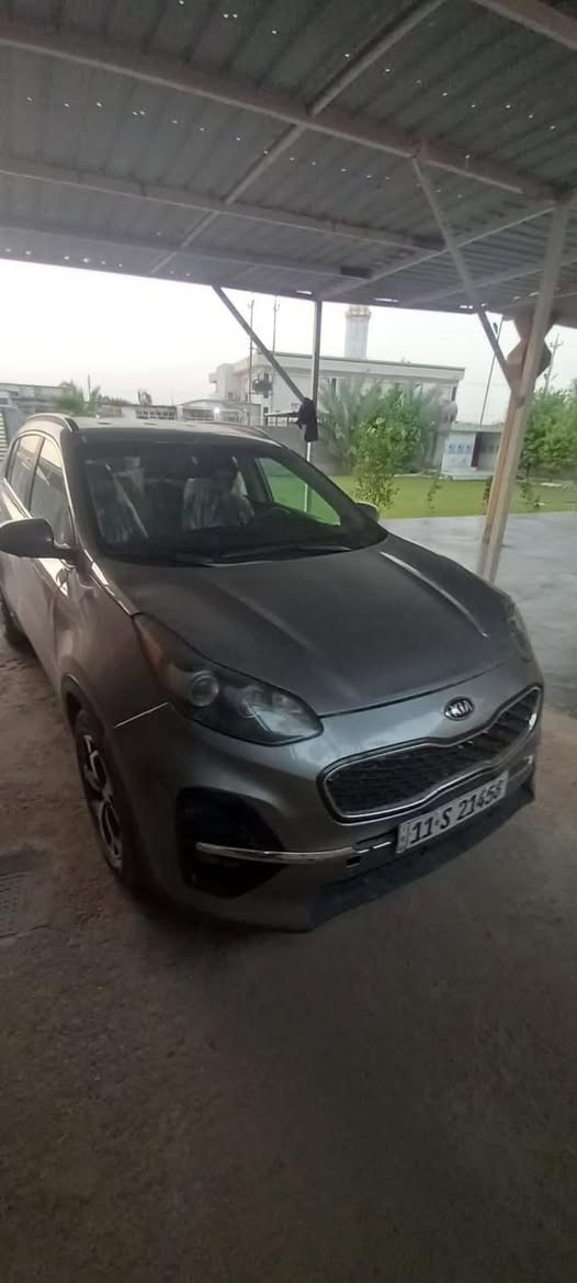 السلام عليكم …سبورتج موديل 22 سياره بيها جاملغ وبنيد بدون تبديل وبدون دواخل ليبل واحد السياره نظيفه 
التواصل /// ***********
