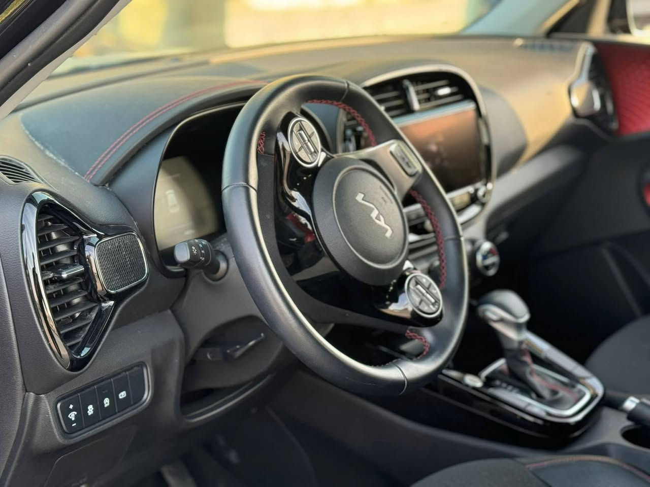 صول ٢٣ زيرو ماشيه الفين ما مرقم السعر ١٣٤ فول فتحه بصمه بيهه بابين وجامرلغ ***********
