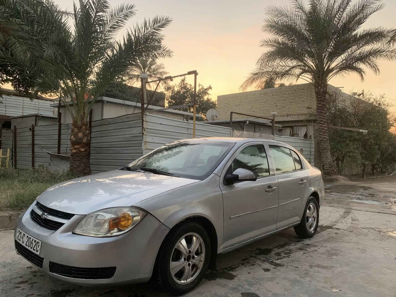 شوفر ليت كوبليت سياره جاهزه كير محرك تبريد صدر كله جديد سنتر لك سنويه جديده رقم جديد تحويل شرط موجوده بغداد زعفرانيه ***********
