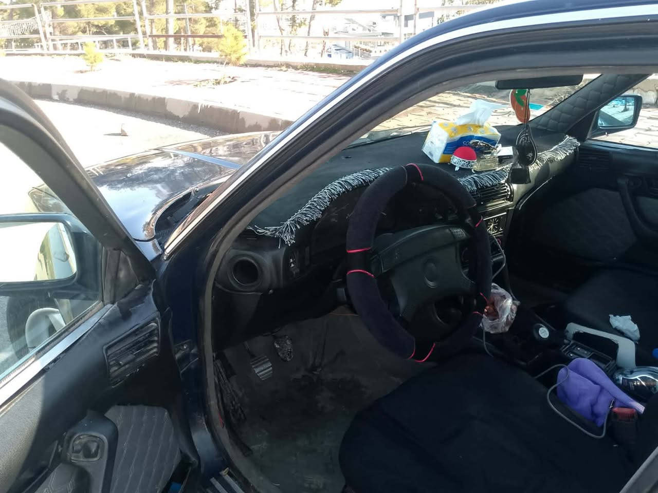 بو فووشتن
مۆدێل1992 / مەکینەی 520ی کەپس بیلاد گێڕ عادیە سڵایدە چوار جام کارەبایە سوکان ێرباکە Abs مەزبوتە بڕاوەو موس بەشەرت سەیارەکە سەنەویە سەنەویەکەی دیار نەماوە من بە حیساب علوج ئەیفرۆشم سعری 25 گەڵاو مەعمەلە هەر کەسی حەزی لێبو تەلەفون بۆ ئەو ڕەقەمە بکات *********** شوێنم چەمچەماڵە
