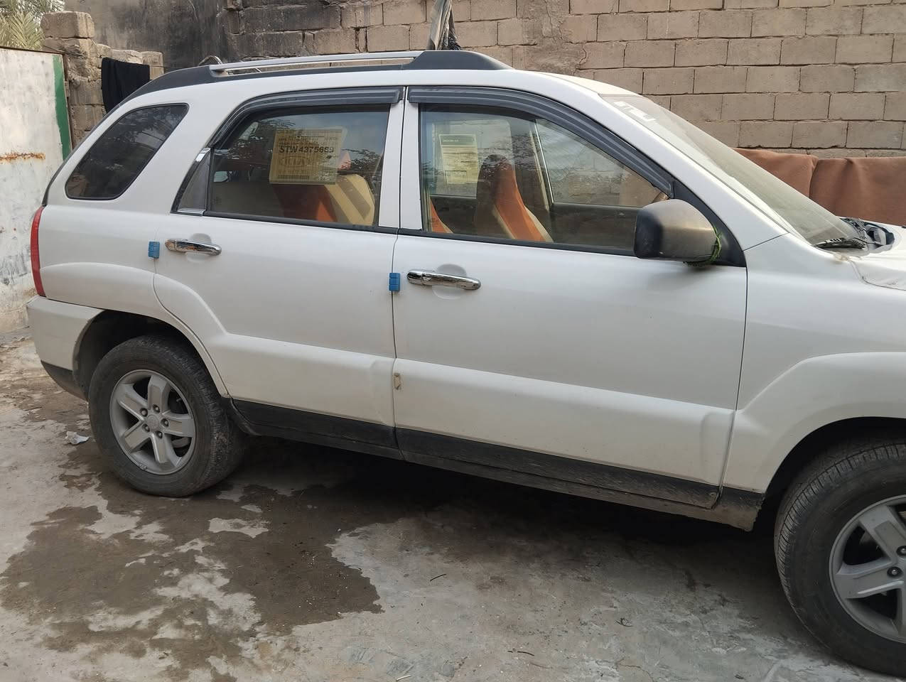 السلام عليكم اخوان  كيا سبورتج 2009 قاصرين و القاصرين ثنين  أعمارهم 9 و8 سنوات سونارها يم المندلاوي فحص شامل كلشي واضح كدامك مكينة كير كفالة السعر 80 وبيها مجال قليل 
ملاحظة : مسوين كتاب قسام شرعي 
رقمي: *********** رجاء اخوان الي مايشتري يعبر المنشور
