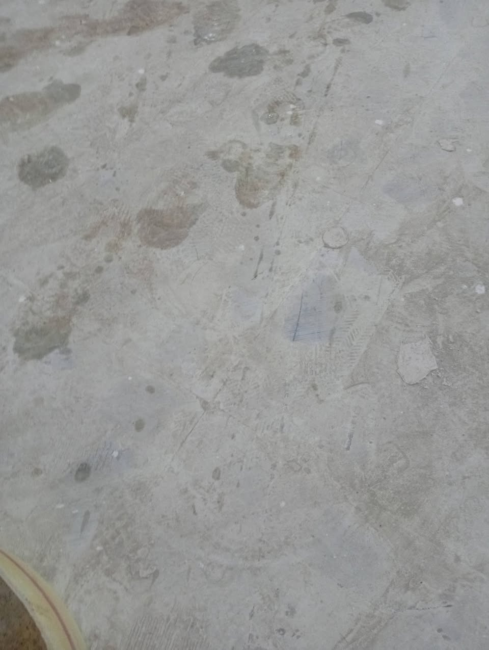 السلام عليكم جلي موقعي كل نواع ارضيه خام مرمر بورسلين موزاييك سعر مناسب صب للاستفسار ***********كركوك
