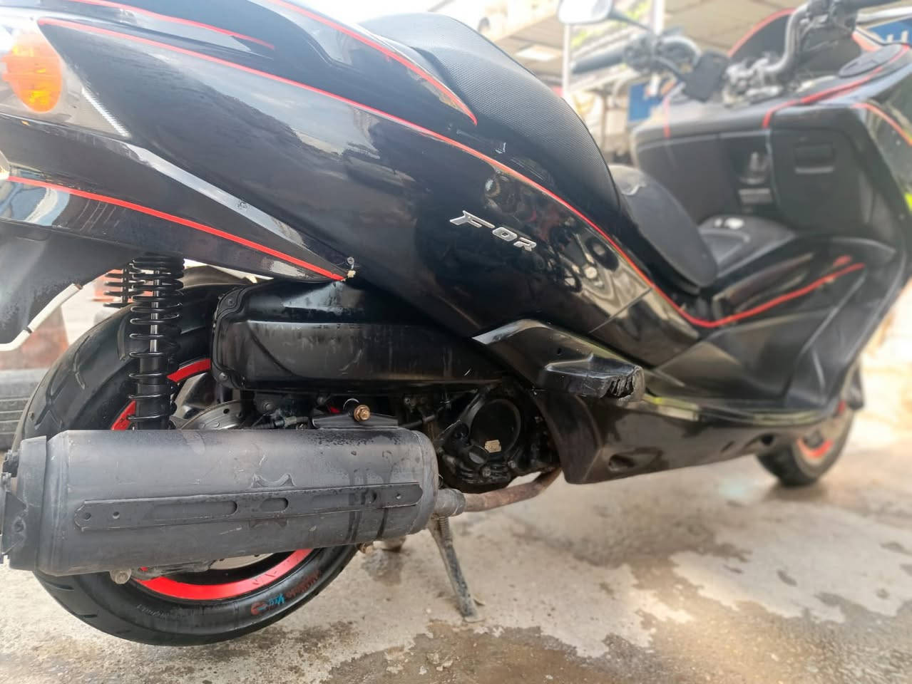 صفر عشره للبيع بصمه كير شايله إذا تريده موجود دراجه حلوه نكره سلف كلشي شغال بيها سبب البيع اشتريت سياره وما محتاجها بعد سعر مناسب الشراي يجي يشوفها ويدلل ما أرجعه للاستفسار أكثر خاص او راسلني واتساب 
***********
