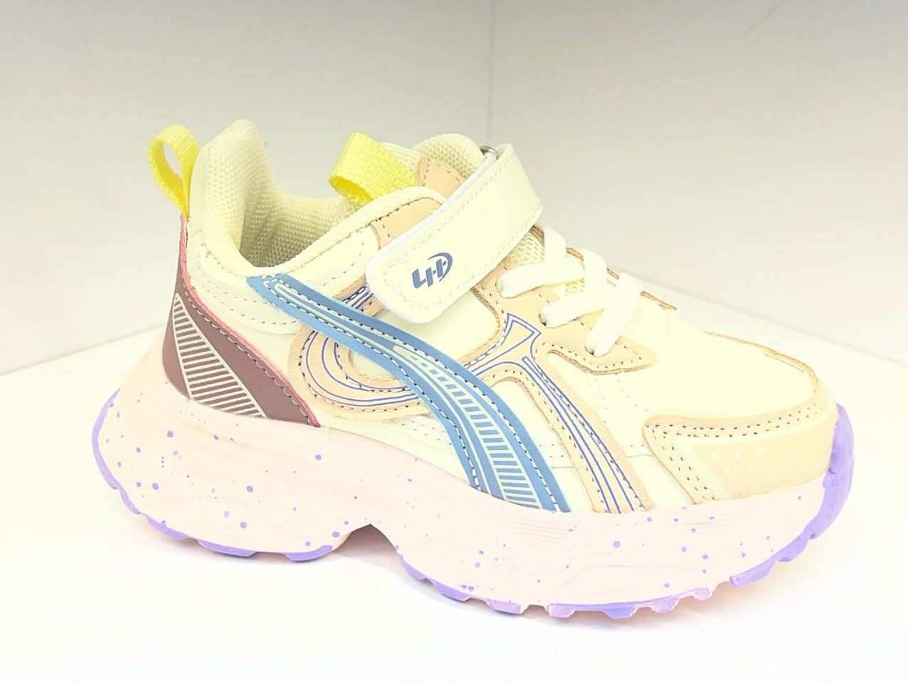 تران شوز أوروبي للأطفال 👟
موديل كلش حلو ومميز مناسب للمناسبات وللاستخدام اليومي 😍

✅ الوزن صفر (خفيف جداً)
✅ مريح وعملي للأطفال
✅ قياسات متوفرة من 26 إلى 30
✅ خامة ممتازة وجودة عالية

📍 العنوان: وسط كوت – شارع الأطباء – قرب د. علي ياسر
🚚 يوجد توصيل لجميع محافظات العراق


**إذا كنت صاحب هذا الإعلان وتريد حذفه لأي سبب، رجاءا أرسل رسالة إلى الدعم الفني**