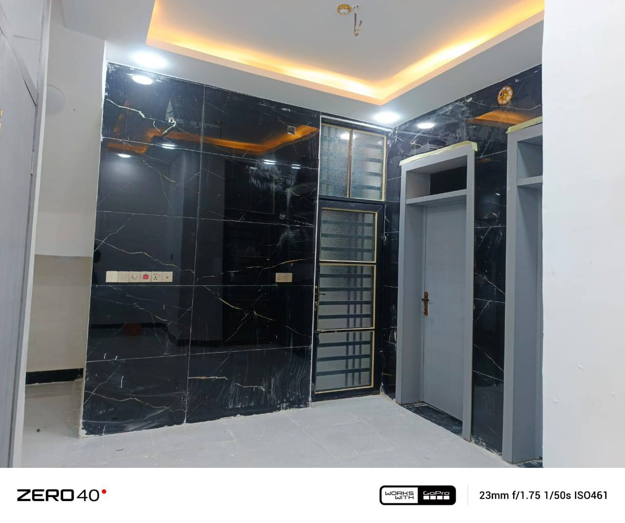 دار للبيع في النجف الأشرف
📍 الموقع: النجف – عمود 320 شارع صب مقابل قريت الغدير

📐 المساحة: 100 متر مربع

📄 الطابو: زراعي – سند 25 – قرار محكمة

مواصفات الدار:

🛏 غرفتان نوم

🛋 صالة

🍽 مطبخ

🧑‍💼 استقبال

🚿 حمام داخلي

🚻 حمام خارجي

🏗 نوع البناء: طابوق، الأساس والسقف صب

💰 السعر: 47 مليون دينار عراقي (قابل للتفاوض)

☎️ للتواصل: ***********

 #عقارات #h
