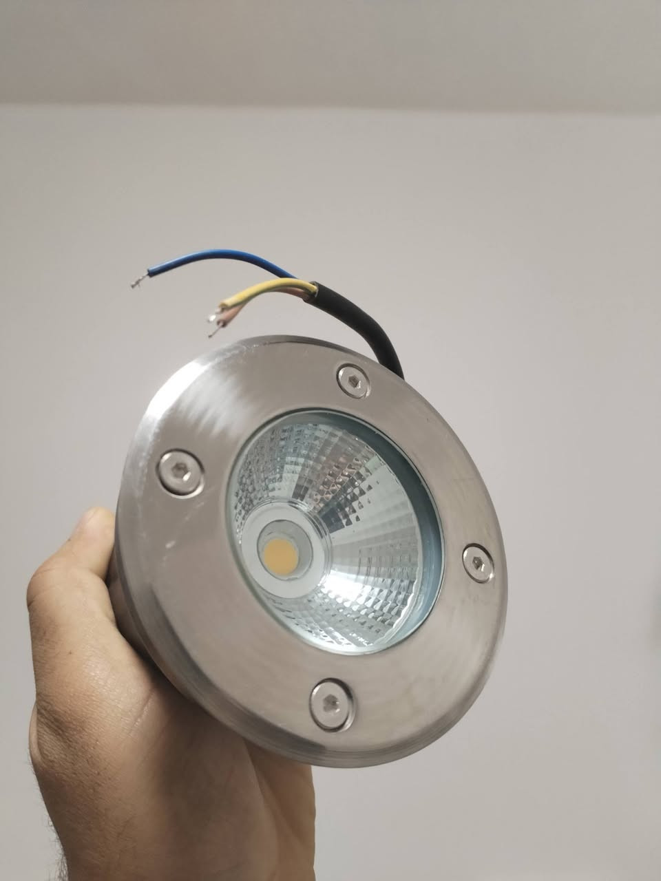 ليد وتر بروف ٩٠ قطعة حجم ثقيل


**إذا كنت صاحب هذا الإعلان وتريد حذفه لأي سبب، رجاءا أرسل رسالة إلى الدعم الفني**