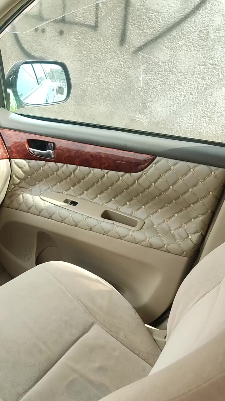 السلام عليكم سياره ابصم للبيع موديل2005 رقم نكليزي تحويل مباشر مشروع وطني رقم بصره مكفوله كفاله عامه ماعده صبغ باب السايق والجاملغ الخلفي اثر شخوط مكينه كير شرط الفحص كرستال اصل المكان ناصريه  رقم الموبايل ***********  السعر 118 وبيه مجال الموشراي لايتعبني
