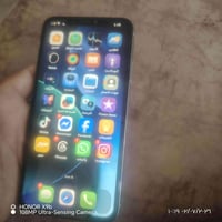 للبيع ١١ برو ماكس مبدل بطاريه وشاشه اصليات بطاريه ١٠٠ ذاكره ٢٥٦ وضهره ...