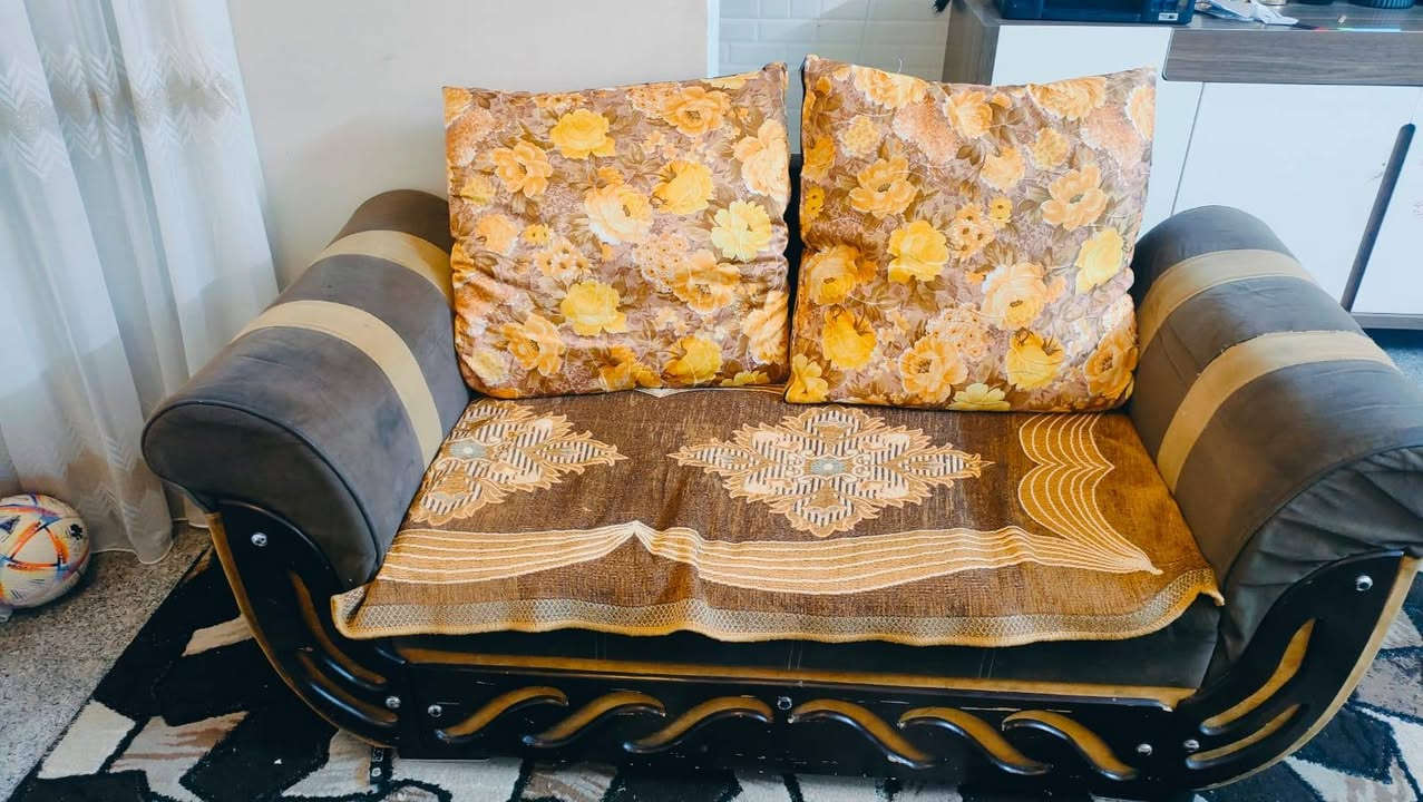 #تخم عشره مقعد نظافه 💯/💯
#العنوان كوت 💥
#السعر ب400وبيه مجال لشراي✨ 
#الاستفسار اكثر مراسله الصفحه💫 
      #ملاحظه هامه 💥
            👇🏻
#يوجد خدمة توصيل الاقضيه والنواحد فقط الكوت💥


**إذا كنت صاحب هذا الإعلان وتريد حذفه لأي سبب، رجاءا أرسل رسالة إلى الدعم الفني**