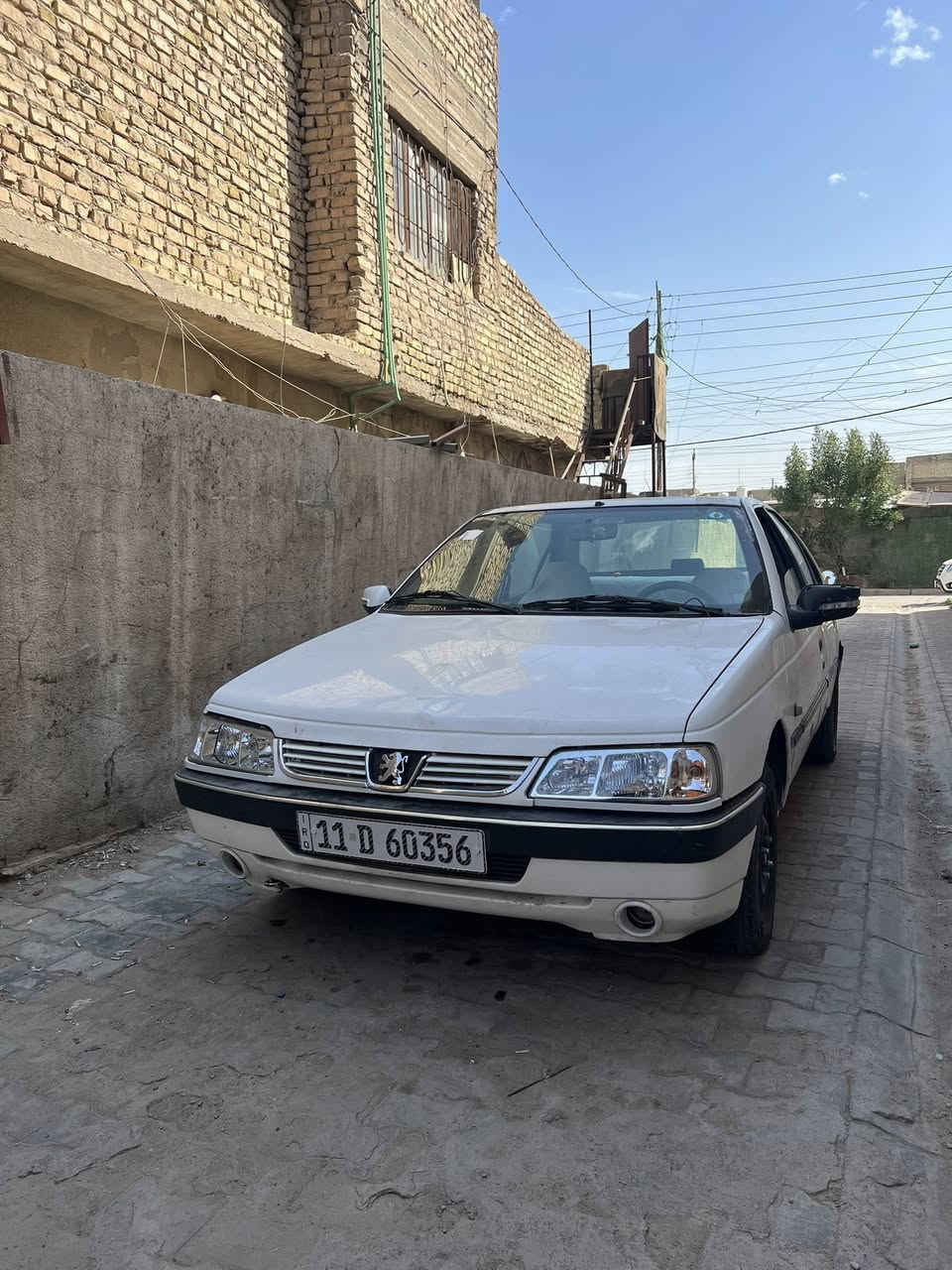 السلام عليكم بيجو رواى موديل 2008 سياره نضيفه مال بيت سياره بسمي مصفره غرامات هزه جديده رقم نكليزي نقوصاتها كعكعه مال صلنصه +شجره مال كير + غاز تبريد  ! هلايل امامي خلفي معمرات تعمير اصلي سياره خير من الله السعر 25 وبيها مجال مكاني الدوره رقم الهاتف ***********
