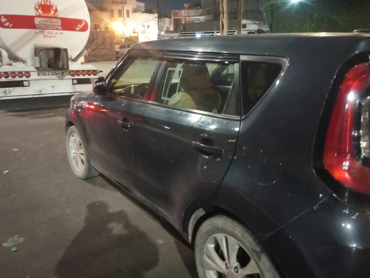 سيارة صول 2014 للبيع
ماشيه 62
محرك 2000 Gdi

ثلاث انواع قيادة
مغلفه الارضيه جلد وارد امريكي 
والخارج مغلف السونار مرفق بل الصورة 
تبريد شغال رقم بغداد انكليزي هزه جديد تحويل مباشر للعنوان بلديات الاستفسار على الرقم ***********
