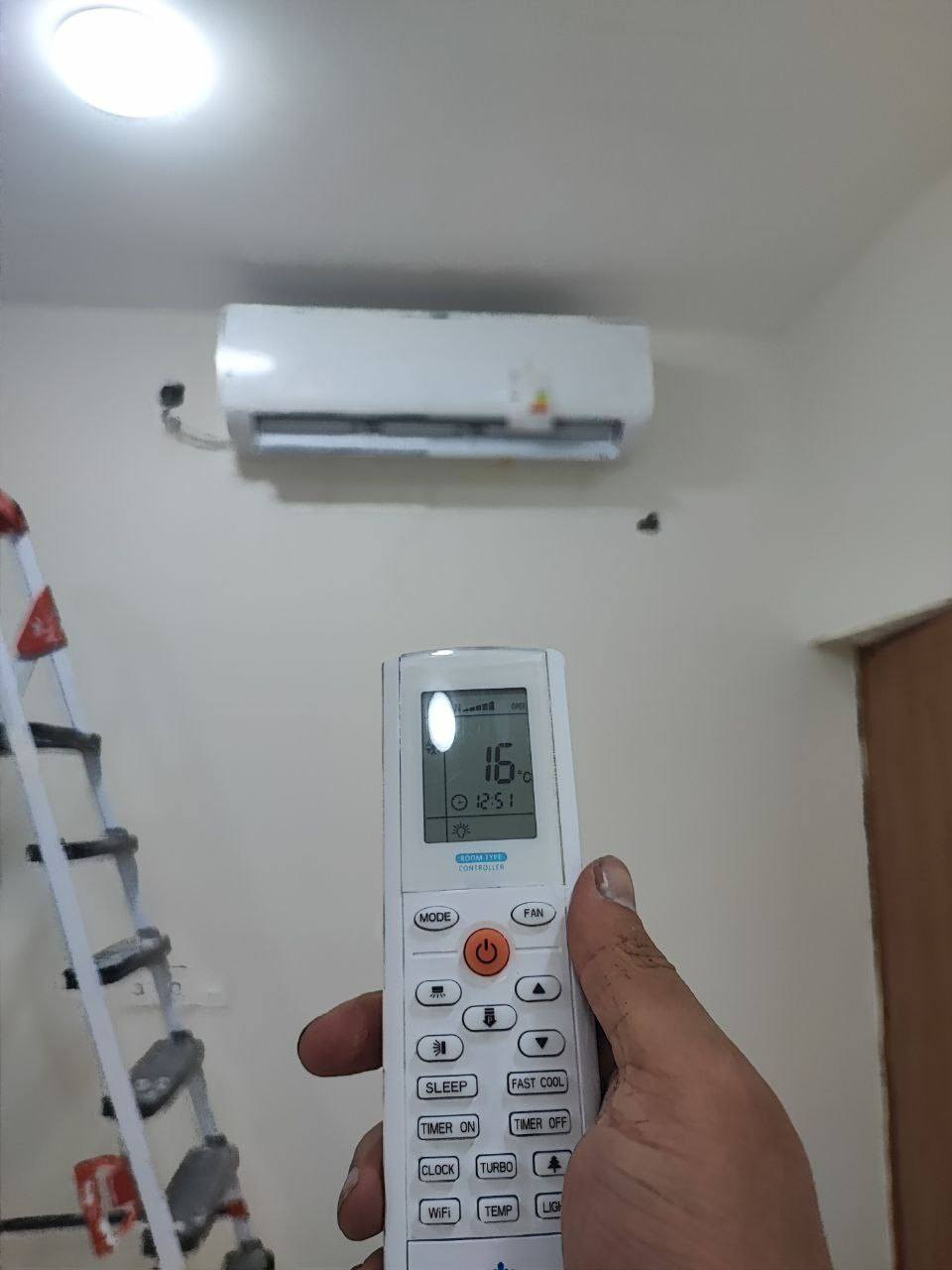 🚨 لا تستعجل وتنصب سبلت قبل ما تقارن!
يمكن تدفع هواي… وانت ماخذ شغل عادي 🤷‍♂️

وإحنا نوفرلك شغل يبرد قلبك قبل المكان 😎❄️

⸻

🔥 عرض وتحدي من الضمات للتبريد 🔥

إذا حصلت شغل أدق وأنظف وبنفس السعر… إحنا أول ناس نكلك روحله 👌

⸻

🎁 عرض خاص ومحدود:

خصم 20% عند تنصيب أكثر من سبلت واحد

(العرض لفترة قصيرة… الحق قبل الزحمة)

⸻

💪 ليش تختارنا؟

✔️ شغل مرتب بدون تكسير وتشويه

✔️ ترتيب أسلاك بشكل يفتح النفس

✔️ تنظيف وتعقيم بعد الشغل

✔️ التزام بالمواعيد بدون تأخير

✔️ ضمان فعلي مو بس حچي

⸻

🔧 خدماتنا:

• تنصيب كل أنواع السبالت

• صيانة ومعالجة الأعطال

• سحب وشحن غاز

• تبديل كمبريسر

• نقل وإعادة تنصيب

• تنصيب سخانات

• أعمال كهرباء خفيفة

⸻

📍 نغطي:

ناصريه مركز 

(خارج ذي قار : 4 سبالت وفوك)

⸻

💗 مبادرة خير:

أسعار خاصة ودعم للعوائل المتعففة ❤️

⸻

⏰ نشتغل 24 ساعة

📲 للحجز والاستفسار (واتساب أو اتصال):
***********

⸻

🌟 الضمان للتبريد

شغلنا يحچي عنا… وراحتك تهمنا ✨
