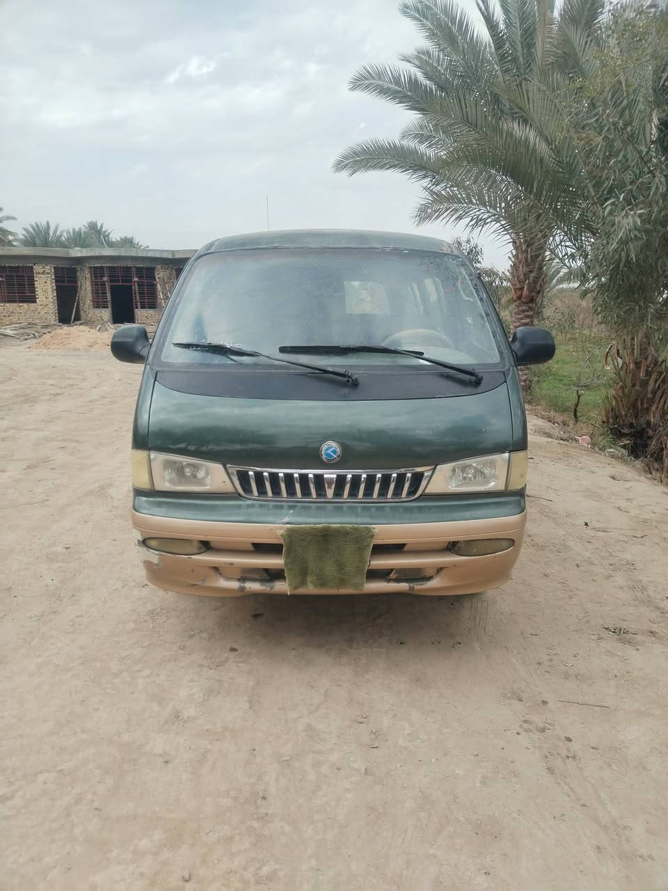 سلام وعليكم للبيع بريجو موديل ٩٩ رقم بغداد مكينه وكير واكسن جدد شواصي بس واحد امعمر جاهزه السياره السعر ٤٨ وبيه مجال مكان بابل *********** ***********
