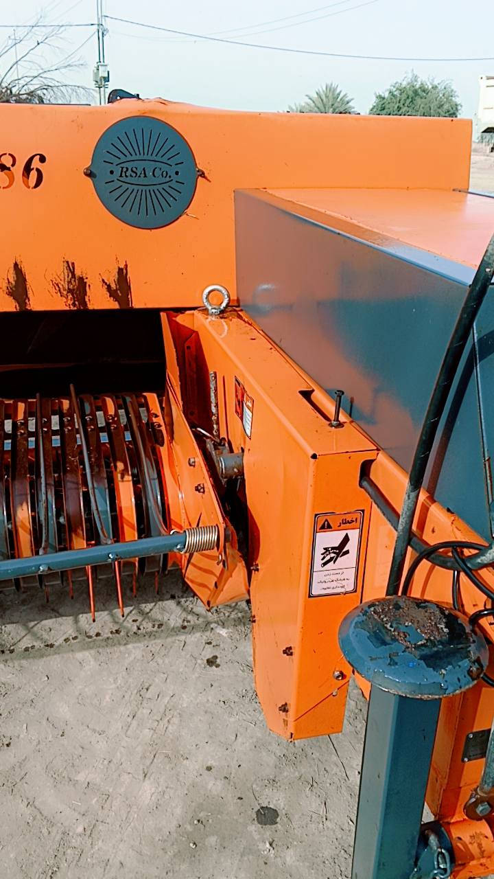 كابسه ايرانيه للبيع موديل 2024 مشتغله موسم واحد جاهزه للعمل مكفوله من الحيم وتبديل المكان واسط السعر عل رقم ***********
