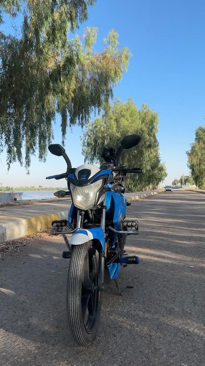سلام عليكم  دراجه نوع هاوجي
موديل 2020 محرك اسود 150Cc 
دراجه مرقمه اراقام انكليزيه 
الدراجه نضيفه سعرها 14ورقه ونص وبيها مجال
للتواصل واتساب أو خاص ***********
