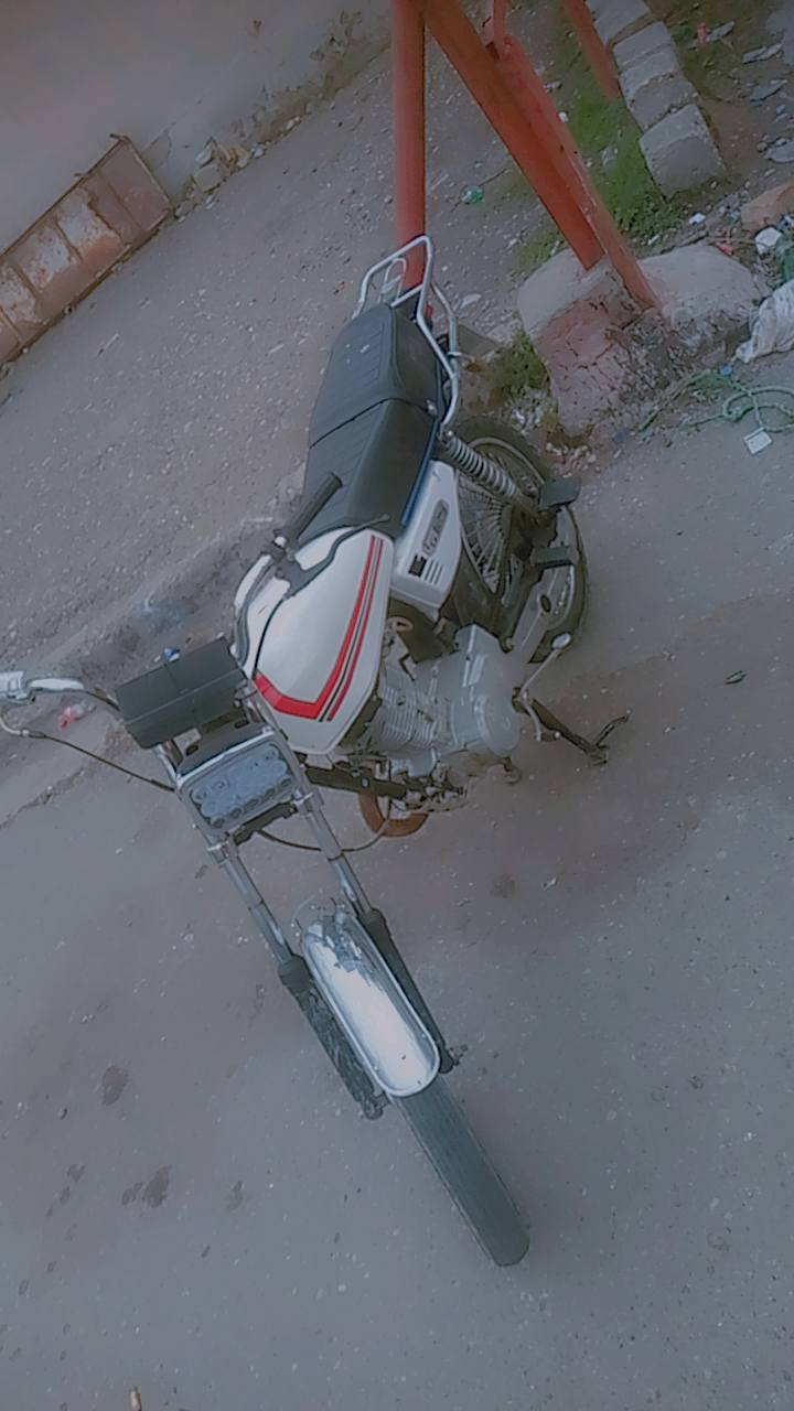 دراجة 4 كير  خير من الله شلعة شك الكاع صالنصة بصراوية عقل كهربائي 7 دكات دراجة حلوة ومال لعب موديل 2020 مكاني كركوك حي النصر سعر 375 وبيهة مجال 
***********
