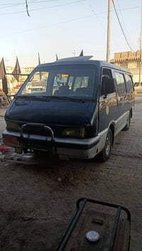 كيا بستا • ١٩٩٥ • مكينة جديدة