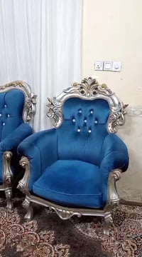 تخم مصري زان جديد السعر 700 وبي مجال التواصل على الرقم 07705556438