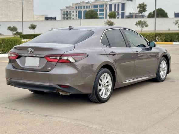 السلام عليكم ورحمه الله وبركاته 
تويوتا كامري 

2023 LE 

ماشيه 42 مايل

وارد امريكي بدون قطرة صبغ حتى الدعاميات كفالة 

رقم ديالى دولي 

كشن كهرباء 

رادار 

توقف امامي ذاتي 

تحديد مسار 

قيادة ذاتية 

شاشة كبيرة 

كاميرا 

وباقي المواصفات المعروفة 

رقم الشاصي 4T1C11AK8PU744444

السيارة بدون حادث تقرير مياه امطار للدوسة شغالة كلها 

فقط اكو مكان بي بارد ومأشر عليي والسونار مرفق

تعمل وتسير من امريكا كلها بلاد وماملعوب بيها ابد 

وبدون اي رسالة 

السعر 203$ وبيه مجال بسيط للشراي الجاد

الخاص مفتوح

العنوان ديالى بعقوبة

للاستفسار ***********
