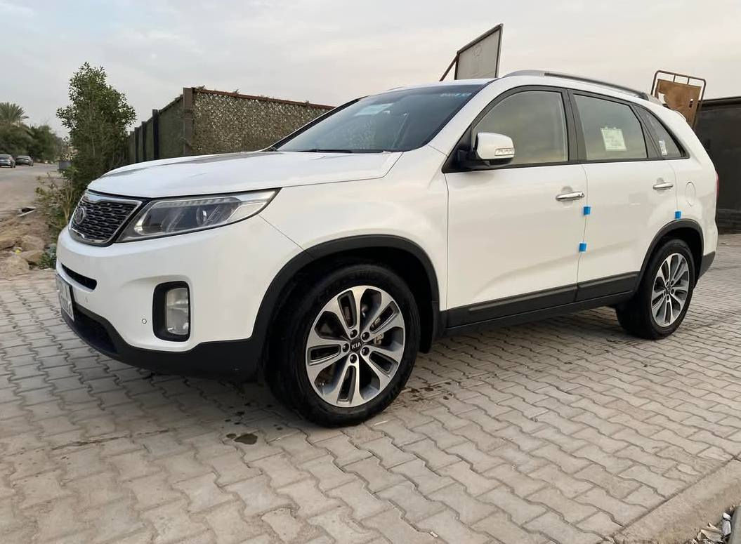 سلام عليكم سورنتو 2014محرك 4سرندر  رقم ربيل 7راكب بيه صبغ نص باب وعابر شويه الباب ثاني شويه وبيه بارد جوه حزام باب بارد   نافذ مري شفاط حساس خلفي حداديه جديده  كهربائية مابيه نقص تبريد شغال شاشه مسويله كبيره كامره دواره سياره واسط نعمانيه تواصل بس ع رقم *********** سعر 150ورقه بيه مجال الي يجي
