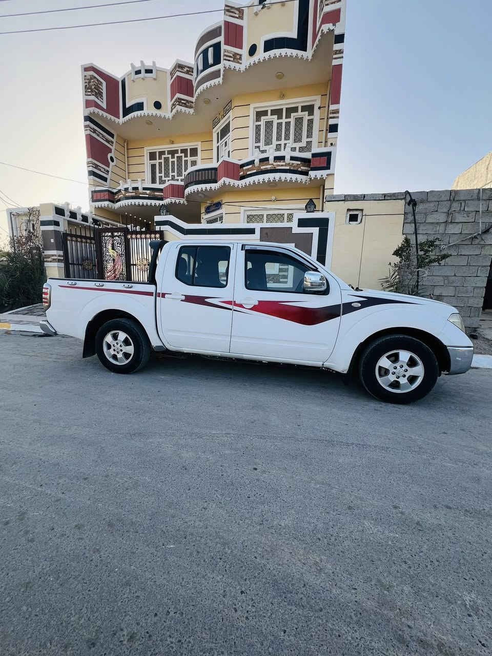 سلام عليكم ورحمة الله وبركاته سياره نيفاره موديل 2009رقم اربيل سياره مكفوله كفاله عامه سياره خير من الله مال جناي كير محرك صبغ مكفوله مكان سياره ديالى مندلي ‭0781 498 9838‬
