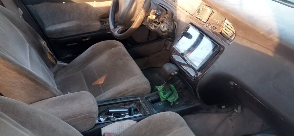 بطة بيها بجم سابقا ومعمره وبيها تبديل جاملغان ايمن ايسر ظربه جهة سايق يعني بين قوسين شوفت العين فقط كص نقل اكفل صاحبها بلحلة سنويه نهاية شهر 6♕ ٢٠٢٦ سعرها ٢٦ ورقه مكانها نجف ***********
