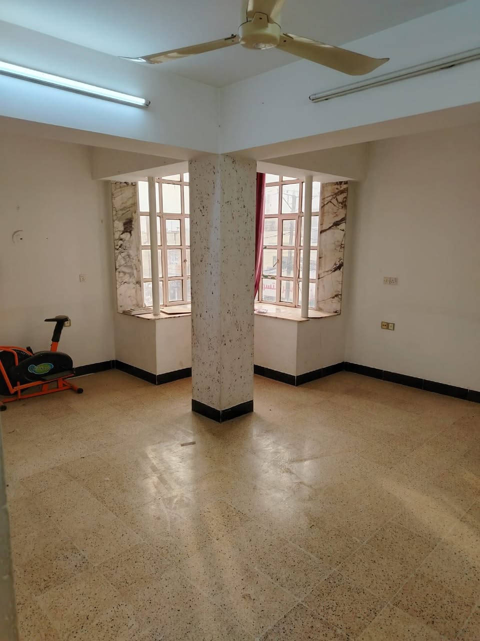 🔥شقه للإيجار في حي السكر 🔥

🟤طابق ثاني 

🔵مكونه من هوا ومطبخ وغرفة نوم وصحيات 

🔥#عروضات_مكتب_النبأ_السعيد_للعقار🔥

🌹للاستفسار الاتصال عبر الأرقام التأليه 

☎️📞***********
☎️📞***********
