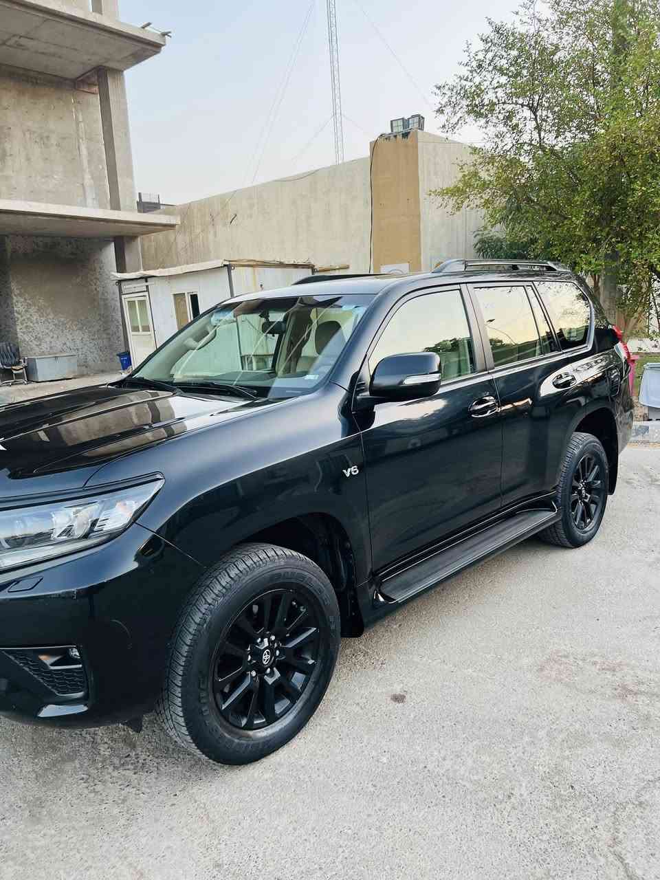 برادو 2023 شركة SAS ماشيه 89الف TXS. السعر 46000 الف دولار الاتصال على الرقم ***********
