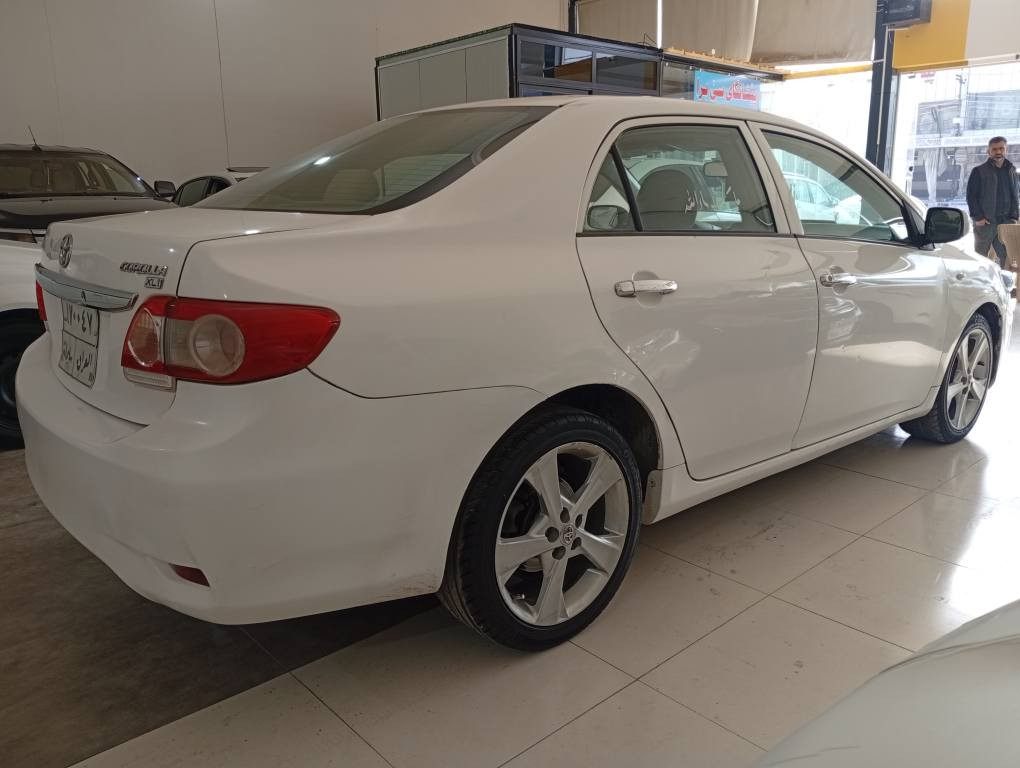 تويوتا كورولا موديل 2012
مه كينه گه وره 
5بارجه صبوغه+جه مبيكى بجوك بيشه وه هه يه لأى سكن
سنه وى به سه رجوه 
سعر 107 مجاليكى كه م 
***********
عنوان بنصلاوه معرض 3 برا أربيل, العراق
