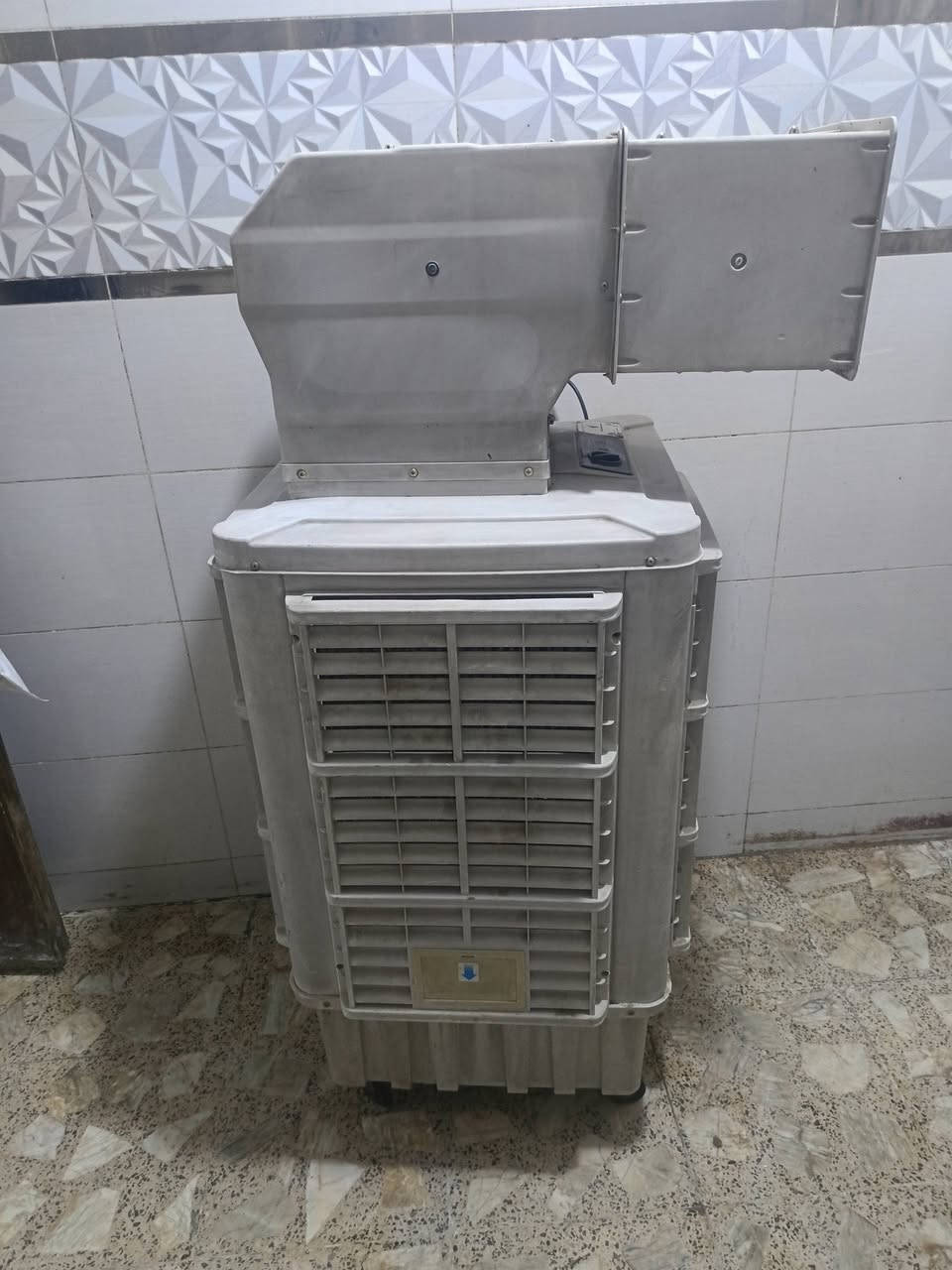 كنفيرة حجم 50 شغالة ثلاث سرع والواتر بم سعرها 180 ألف مكاني بغداد بالامين الثانية واكو توصيل


**إذا كنت صاحب هذا الإعلان وتريد حذفه لأي سبب، رجاءا أرسل رسالة إلى الدعم الفني**