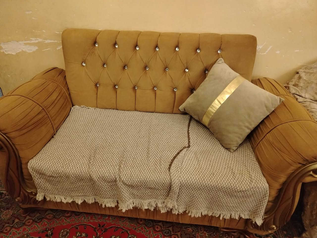 قنفات 2 مستعملات
للبيع في النجف *********** وتساب
