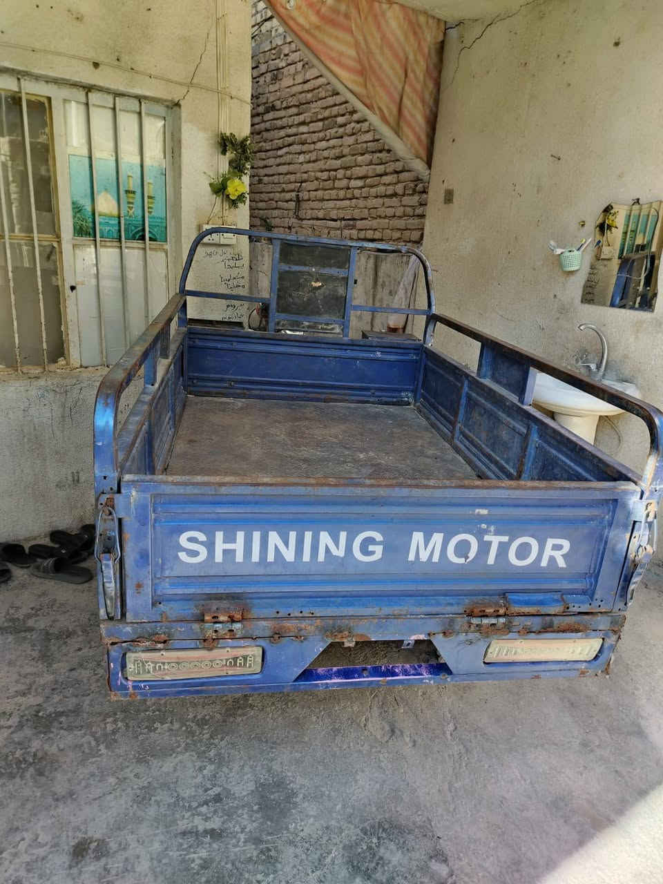 للبيع ستوته شغاله. مكانهه  كربلاء حي العامل سعرهه 900وبيهه مجال.


**إذا كنت صاحب هذا الإعلان وتريد حذفه لأي سبب، رجاءا أرسل رسالة إلى الدعم الفني**