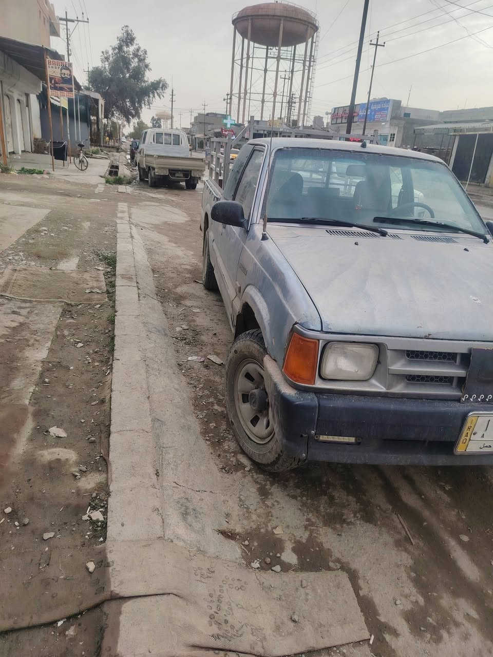 من رخصة الادمن مازدا قماره وربع للبيع موديل1990 سنويه 2027مشروع وطني  رقم كركوك شرط كير ومحرك والشاصي العنوان كركوك فيلق ***********0السعر 43وبيها مجال
