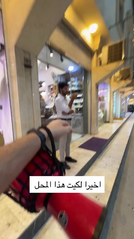 كل ما يخص الصوتيات عدنا والاسعار تنافسية 💡مايكات  💡كيبلات 💡كروت صوت  💡سماعات سبيكرات  💡 هيدفونات والمزيد  ——————— الشركات المتوفرة  ياماها Yamaha التصلي حصرا متوفر يمنا  مايكات شور Shure  بهرنگر behringer  ماونو Maono  —— عنوانا البصرة - الجزائر  *********** -***********
