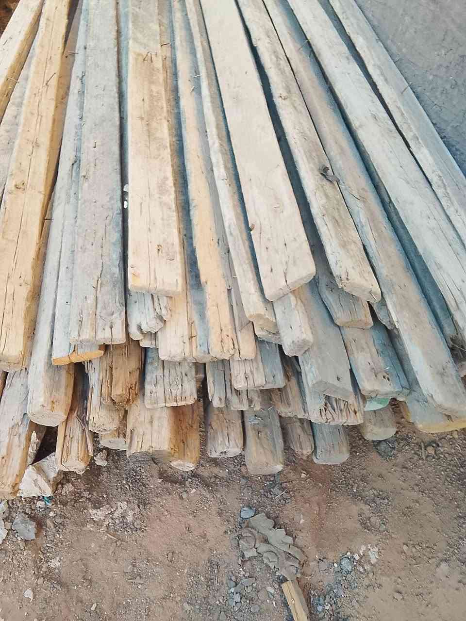 للبيع عندي 25 سير نضيفات و 35 ةوحة 3متر نص عمر وهاي المقاصير لوح وسير *********** كربلاء
