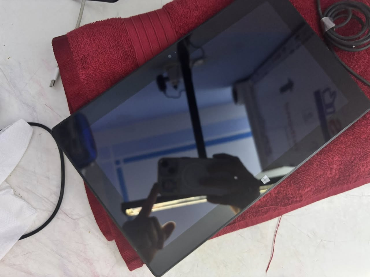 لابتوب سيرفس آخر قطعة على اول تم ٨٠ الف وبالعافية
رام ٤ 
هارد ١٢٨ 
كور اي فايف 
وندوز 10


**إذا كنت صاحب هذا الإعلان وتريد حذفه لأي سبب، رجاءا أرسل رسالة إلى الدعم الفني**