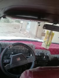 نيسان • سيارة نيسان • نيسان 1992 • سيارة مصبوغة • رقم مثنى • مكينة شرط...