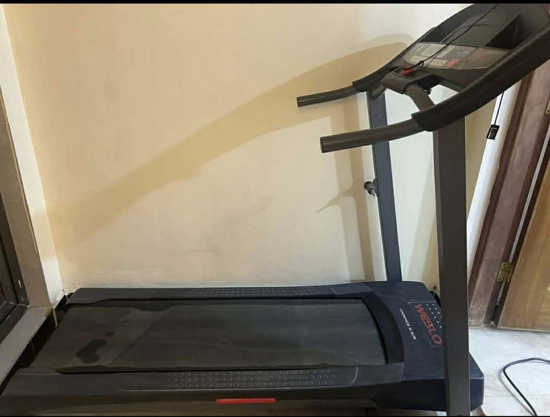 جهاز جري للبيع يتحمل وزن ١٢٠ استخدام قليل
سعره 225 وبيه مجال ***********
